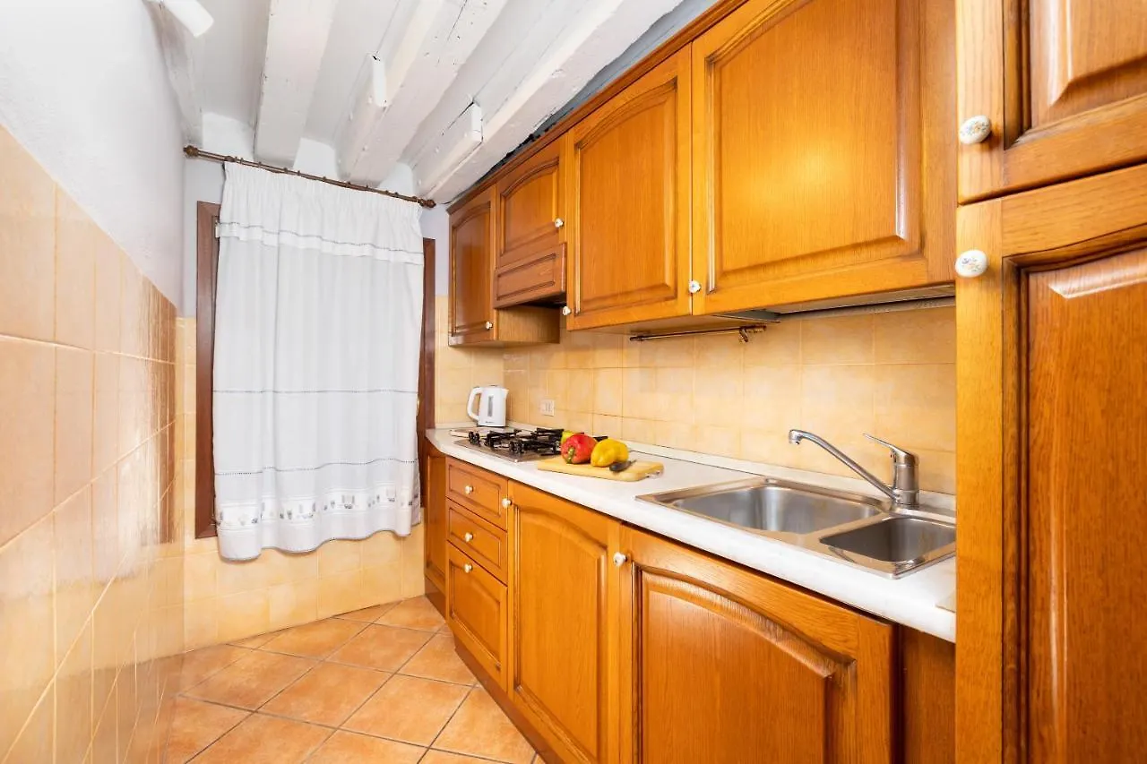 Appartamenti Superior In Via Garibaldi By Bricola Apartments Βενετία