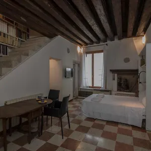 Apartment Ca'barbarigo, Venedig
