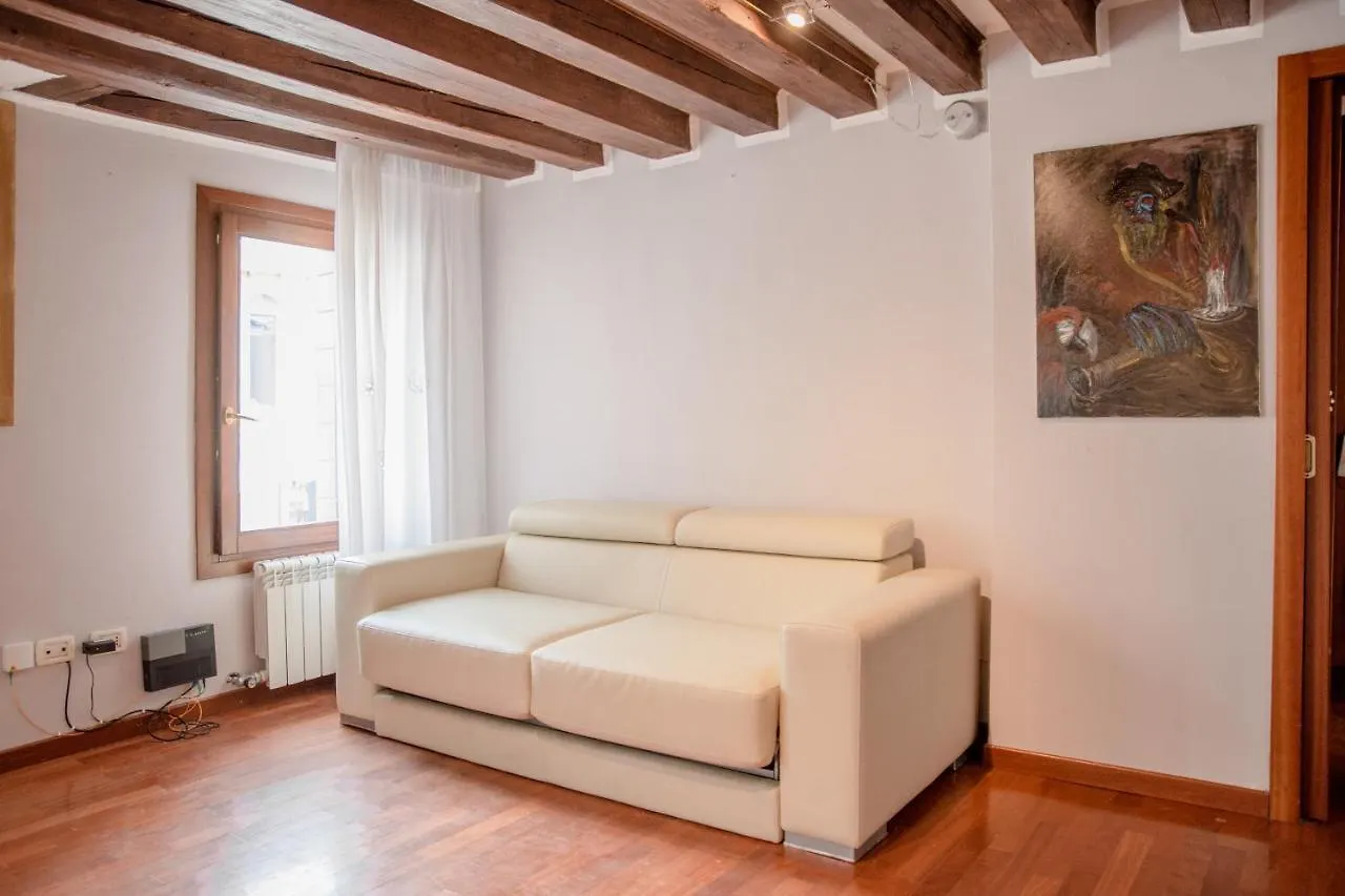 Appartamenti Superior In Via Garibaldi By Bricola Apartments Venecia